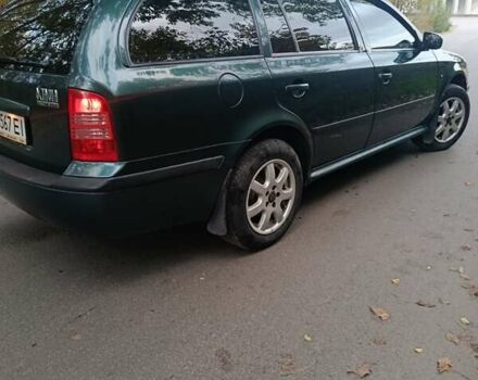 Зелений Шкода Октавія, об'ємом двигуна 1.6 л та пробігом 172 тис. км за 5600 $, фото 10 на Automoto.ua