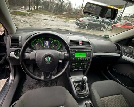 Зелений Шкода Октавія, об'ємом двигуна 1.8 л та пробігом 250 тис. км за 6900 $, фото 9 на Automoto.ua