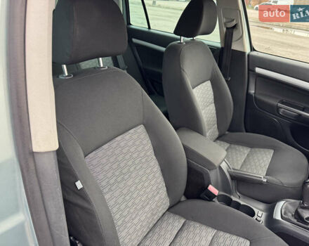 Зеленый Шкода Октавия, объемом двигателя 1.6 л и пробегом 246 тыс. км за 8550 $, фото 59 на Automoto.ua