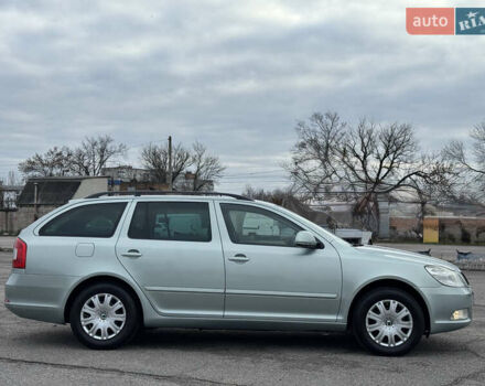 Зеленый Шкода Октавия, объемом двигателя 1.6 л и пробегом 246 тыс. км за 8550 $, фото 17 на Automoto.ua