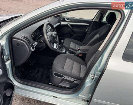 Зеленый Шкода Октавия, объемом двигателя 1.6 л и пробегом 246 тыс. км за 8550 $, фото 29 на Automoto.ua