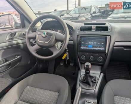 Шкода Октавія 2009 у Рівному на Automoto.ua Зелений Шкода Октавія, об'ємом двигуна 1.6 л та пробігом 201 тис. км за 7550 $, фото 34 на Automoto.ua