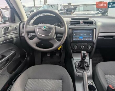 Шкода Октавія 2009 у Рівному на Automoto.ua Зелений Шкода Октавія, об'ємом двигуна 1.6 л та пробігом 201 тис. км за 7550 $, фото 35 на Automoto.ua