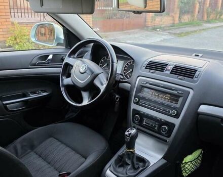 Шкода Октавія 2009 у Хмельницькому на Automoto.ua Зелений Шкода Октавія, об'ємом двигуна 1.6 л та пробігом 219 тис. км за 6750 $, фото 23 на Automoto.ua