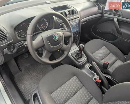 Шкода Октавія 2009 у Рівному на Automoto.ua Зелений Шкода Октавія, об'ємом двигуна 1.6 л та пробігом 201 тис. км за 7550 $, фото 27 на Automoto.ua