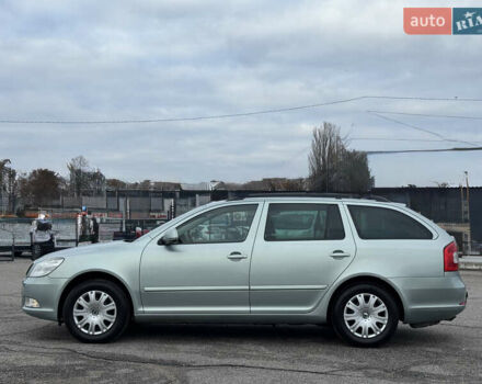 Зеленый Шкода Октавия, объемом двигателя 1.6 л и пробегом 246 тыс. км за 8550 $, фото 10 на Automoto.ua