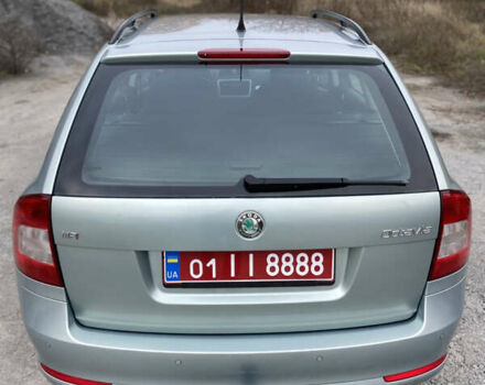 Шкода Октавия 2009 в Хороле на Automoto.ua Зеленый Шкода Октавия, объемом двигателя 1.6 л и пробегом 187 тыс. км за 7750 $, фото 8 на Automoto.ua