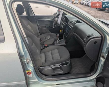 Шкода Октавія 2009 у Рівному на Automoto.ua Зелений Шкода Октавія, об'ємом двигуна 1.6 л та пробігом 201 тис. км за 7550 $, фото 37 на Automoto.ua