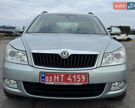 Зеленый Шкода Октавия, объемом двигателя 1.6 л и пробегом 246 тыс. км за 8550 $, фото 19 на Automoto.ua