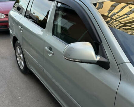 Шкода Октавия 2009 в Львове на Automoto.ua Зеленый Шкода Октавия, объемом двигателя 2 л и пробегом 228 тыс. км за 7300 $, фото 3 на Automoto.ua