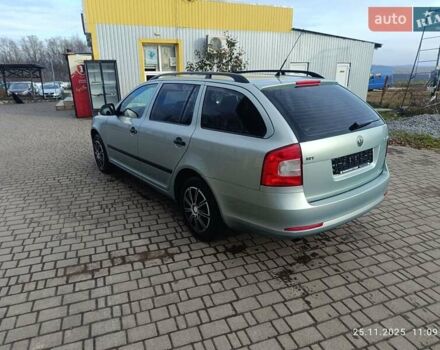 Зелений Шкода Октавія, об'ємом двигуна 1.6 л та пробігом 254 тис. км за 6800 $, фото 12 на Automoto.ua