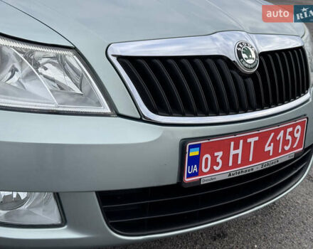 Зеленый Шкода Октавия, объемом двигателя 1.6 л и пробегом 246 тыс. км за 8550 $, фото 21 на Automoto.ua