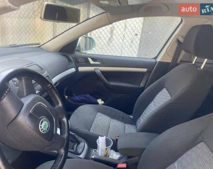 Зелений Шкода Октавія, об'ємом двигуна 1.6 л та пробігом 301 тис. км за 7300 $, фото 3 на Automoto.ua