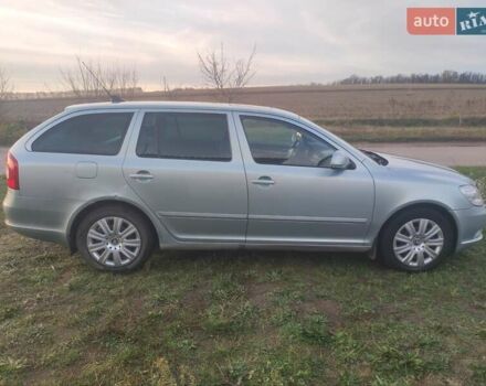 Зеленый Шкода Октавия, объемом двигателя 1.97 л и пробегом 296 тыс. км за 8500 $, фото 1 на Automoto.ua