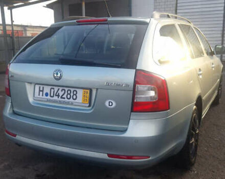 Зеленый Шкода Октавия, объемом двигателя 1.6 л и пробегом 175 тыс. км за 8600 $, фото 7 на Automoto.ua