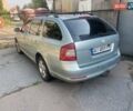 Зелений Шкода Октавія, об'ємом двигуна 1.6 л та пробігом 301 тис. км за 7300 $, фото 9 на Automoto.ua