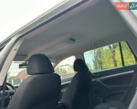 Зеленый Шкода Октавия, объемом двигателя 1.6 л и пробегом 235 тыс. км за 8499 $, фото 45 на Automoto.ua