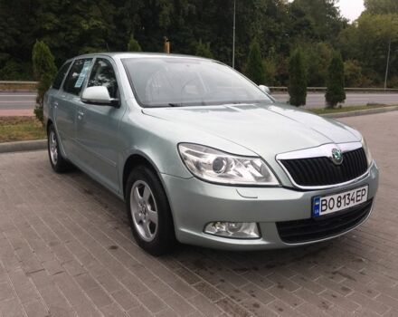 Зеленый Шкода Октавия, объемом двигателя 1.6 л и пробегом 193 тыс. км за 8400 $, фото 1 на Automoto.ua
