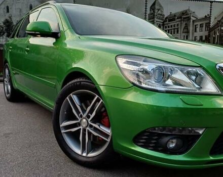 Зеленый Шкода Октавия, объемом двигателя 2 л и пробегом 240 тыс. км за 11500 $, фото 1 на Automoto.ua