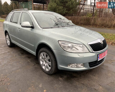 Зеленый Шкода Октавия, объемом двигателя 2 л и пробегом 249 тыс. км за 9200 $, фото 1 на Automoto.ua