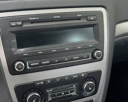 Зелений Шкода Октавія, об'ємом двигуна 1.97 л та пробігом 352 тис. км за 8500 $, фото 17 на Automoto.ua