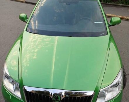 Зеленый Шкода Октавия, объемом двигателя 2 л и пробегом 240 тыс. км за 11500 $, фото 3 на Automoto.ua