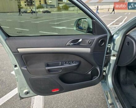 Зелений Шкода Октавія, об'ємом двигуна 1.8 л та пробігом 112 тис. км за 9500 $, фото 15 на Automoto.ua