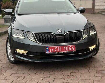 Зеленый Шкода Октавия, объемом двигателя 2 л и пробегом 205 тыс. км за 14999 $, фото 4 на Automoto.ua