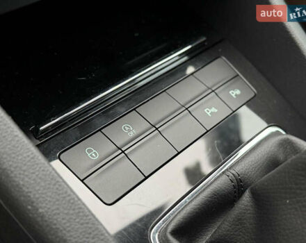 Зелений Шкода Октавія, об'ємом двигуна 1.6 л та пробігом 207 тис. км за 14850 $, фото 34 на Automoto.ua