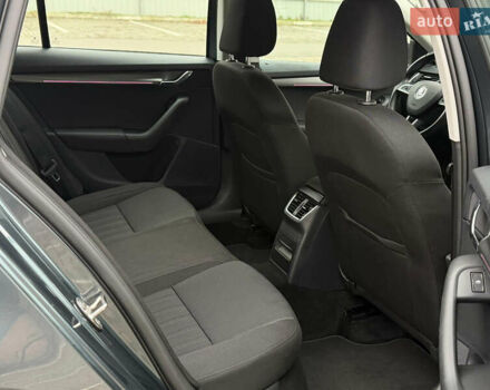 Зелений Шкода Октавія, об'ємом двигуна 1.6 л та пробігом 207 тис. км за 14850 $, фото 37 на Automoto.ua