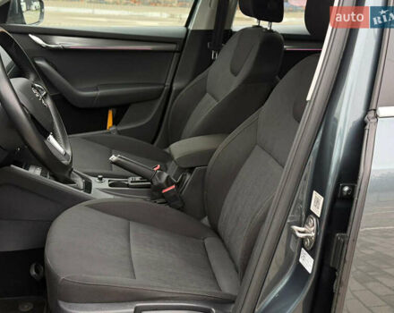 Зелений Шкода Октавія, об'ємом двигуна 1.6 л та пробігом 207 тис. км за 14850 $, фото 27 на Automoto.ua