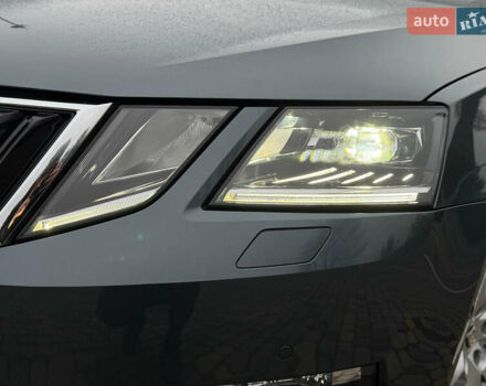 Зелений Шкода Октавія, об'ємом двигуна 1.6 л та пробігом 207 тис. км за 14850 $, фото 3 на Automoto.ua