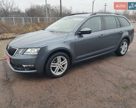 Зеленый Шкода Октавия, объемом двигателя 1.6 л и пробегом 220 тыс. км за 13700 $, фото 11 на Automoto.ua