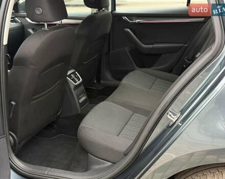 Зелений Шкода Октавія, об'ємом двигуна 1.6 л та пробігом 207 тис. км за 14850 $, фото 26 на Automoto.ua