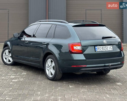 Зелений Шкода Октавія, об'ємом двигуна 2 л та пробігом 250 тис. км за 14888 $, фото 11 на Automoto.ua