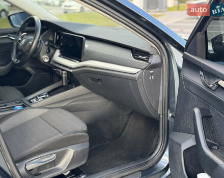Шкода Октавия 2021 в Мукачеве на Automoto.ua Зеленый Шкода Октавия, объемом двигателя 1.4 л и пробегом 50 тыс. км за 26999 $, фото 3 на Automoto.ua