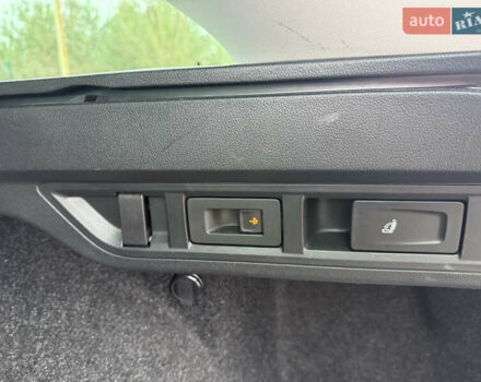 Зеленый Шкода Октавия, объемом двигателя 2 л и пробегом 208 тыс. км за 22900 $, фото 16 на Automoto.ua