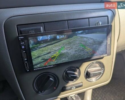 Зелений Шкода Октавія, об'ємом двигуна 1.6 л та пробігом 282 тис. км за 3400 $, фото 2 на Automoto.ua