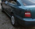 Зеленый Шкода Октавия, объемом двигателя 1.6 л и пробегом 300 тыс. км за 3000 $, фото 1 на Automoto.ua