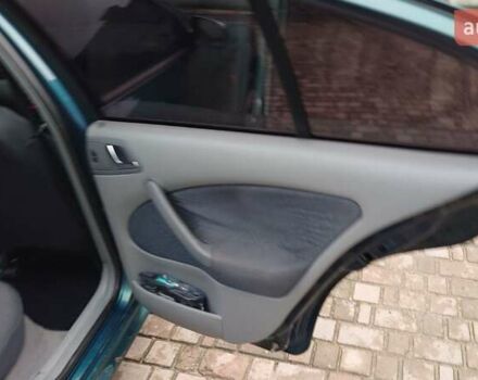 Зеленый Шкода Октавия, объемом двигателя 1.6 л и пробегом 340 тыс. км за 4500 $, фото 9 на Automoto.ua