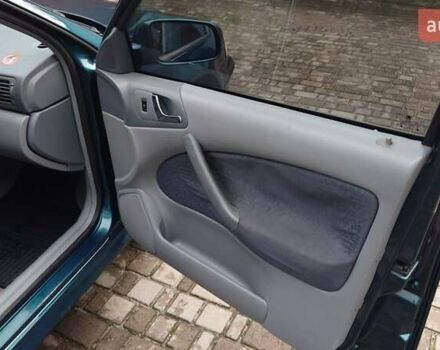 Зеленый Шкода Октавия, объемом двигателя 1.6 л и пробегом 340 тыс. км за 4500 $, фото 3 на Automoto.ua