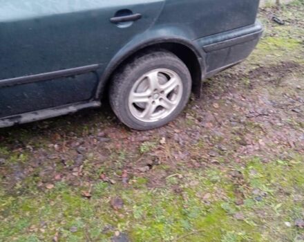 Зеленый Шкода Октавия, объемом двигателя 1.6 л и пробегом 320 тыс. км за 3400 $, фото 2 на Automoto.ua