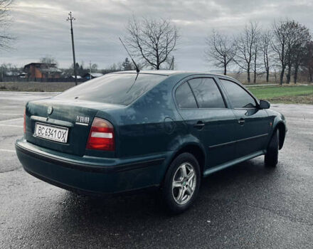 Зеленый Шкода Октавия, объемом двигателя 1.6 л и пробегом 260 тыс. км за 3750 $, фото 9 на Automoto.ua