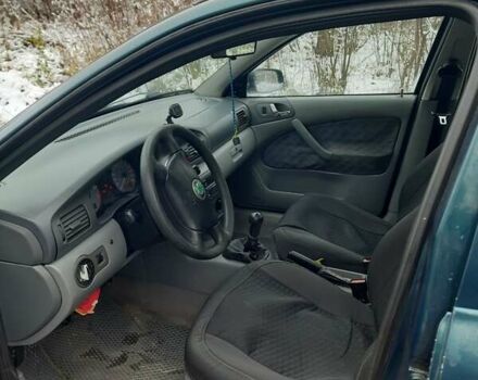 Зеленый Шкода Октавия, объемом двигателя 1.78 л и пробегом 360 тыс. км за 2400 $, фото 6 на Automoto.ua