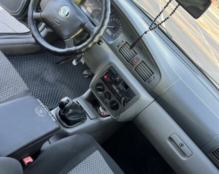 Шкода Октавия 1998 в Запорожье на Automoto.ua Зеленый Шкода Октавия, объемом двигателя 1.8 л и пробегом 276 тыс. км за 2500 $, фото 3 на Automoto.ua