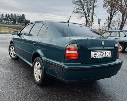 Зеленый Шкода Октавия, объемом двигателя 1.6 л и пробегом 260 тыс. км за 3750 $, фото 8 на Automoto.ua