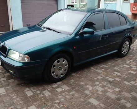 Зеленый Шкода Октавия, объемом двигателя 1.6 л и пробегом 340 тыс. км за 4500 $, фото 11 на Automoto.ua