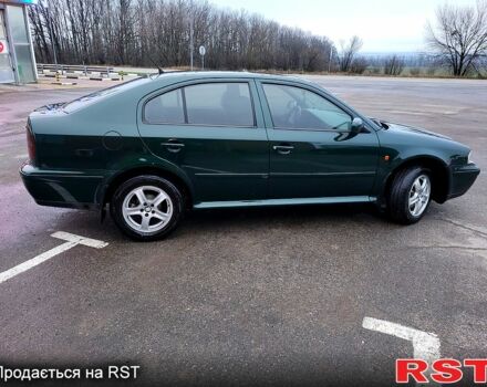 Зеленый Шкода Октавия, объемом двигателя 1.8 л и пробегом 3 тыс. км за 4500 $, фото 3 на Automoto.ua