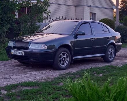 Зеленый Шкода Октавия, объемом двигателя 1.6 л и пробегом 150 тыс. км за 3700 $, фото 3 на Automoto.ua