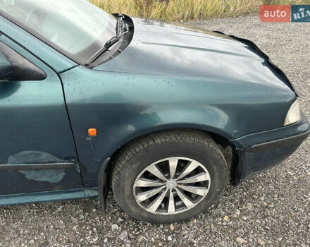 Зелений Шкода Октавія, об'ємом двигуна 1.6 л та пробігом 300 тис. км за 2600 $, фото 6 на Automoto.ua